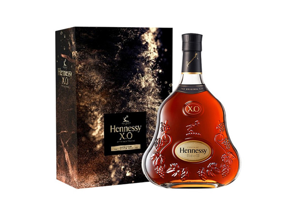 哈尔滨轩尼诗回收Hennessy洋酒XO七重意境特别珍藏版700ml