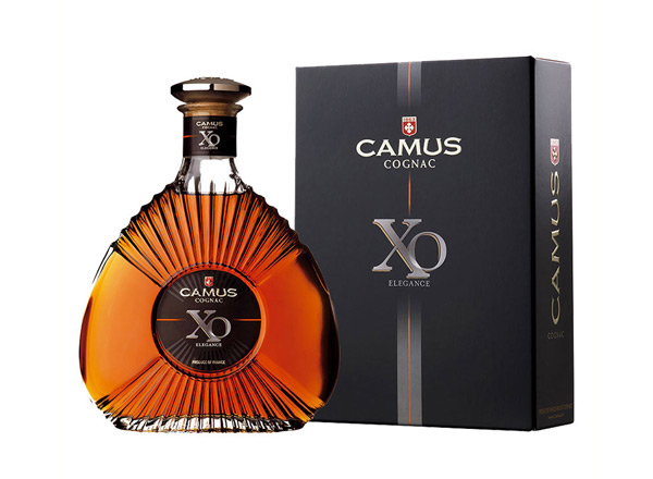 哈尔滨金花卡慕XO回收卡慕经典干邑白兰地700mL