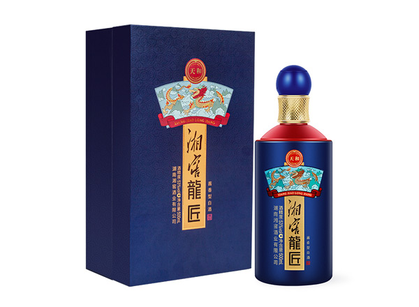 哈尔滨回收湘窖龍匠天和酱香型53度白酒上门收购湘窖酒龙匠天和礼盒装